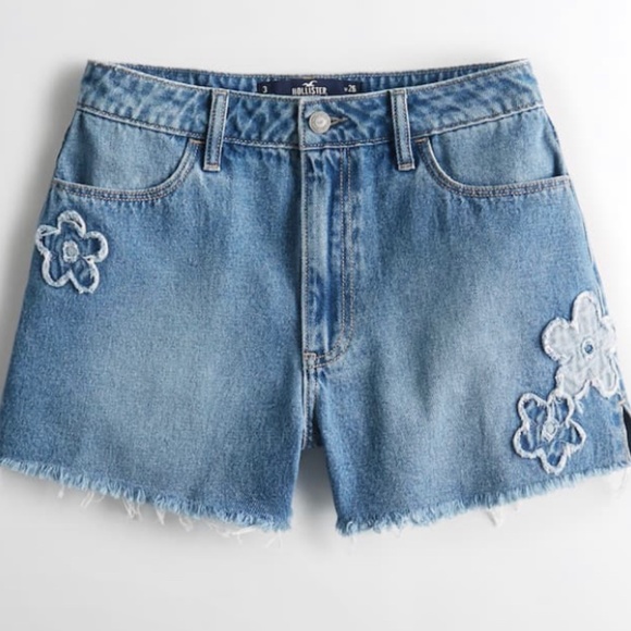 Hollister high-rise flower patch mom short - Picture 3 of 3